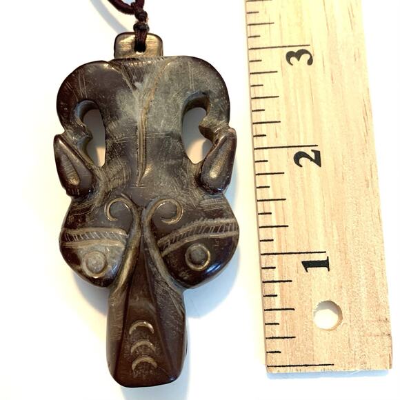 Carnelian Brown Chalcedony Taotie Mask Pendant Hand Carved Asian Revival - Picture 9 of 10